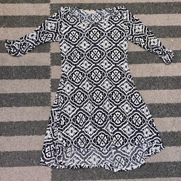 Pretty Young Thing Dress - Picture 3 of 6